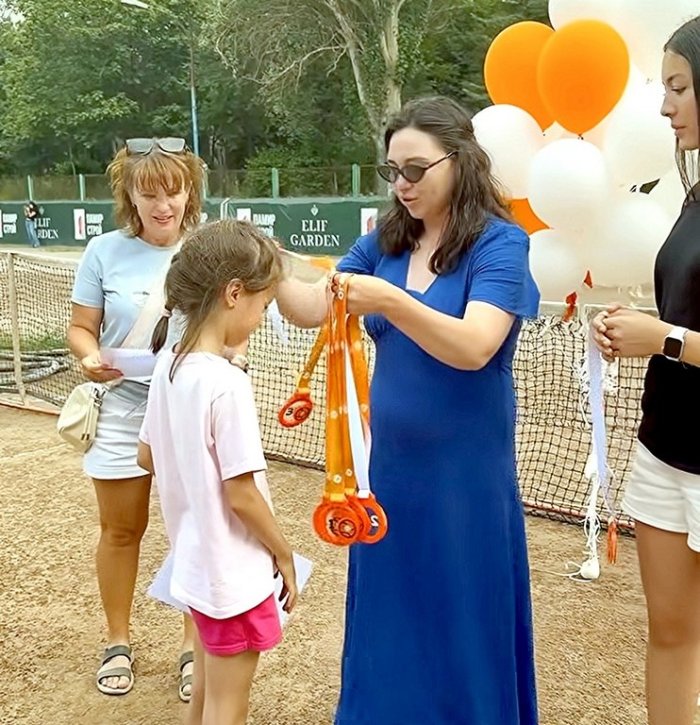 Турнир по теннису Orange Ball: награждаем победителей!