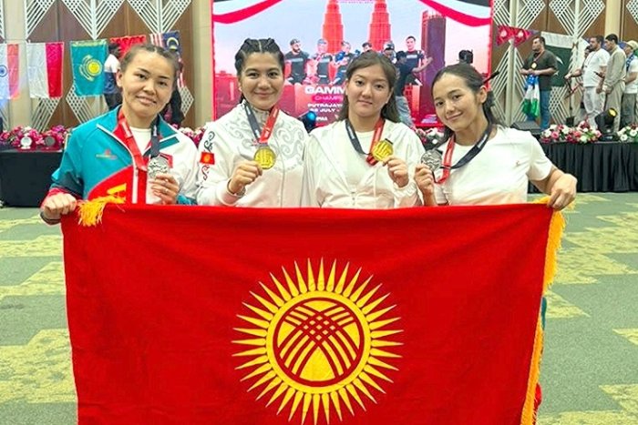 Четыре медали из Малайзии!