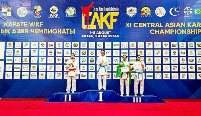 Каратисты из Кыргызстана завоевали 24 медали на чемпионате Центральной Азии в Актау